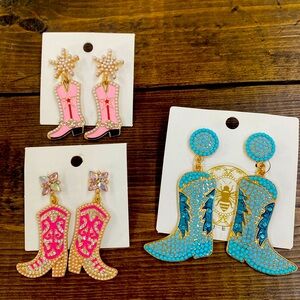 Cowgirl Beaded, dangle Nee Earrings